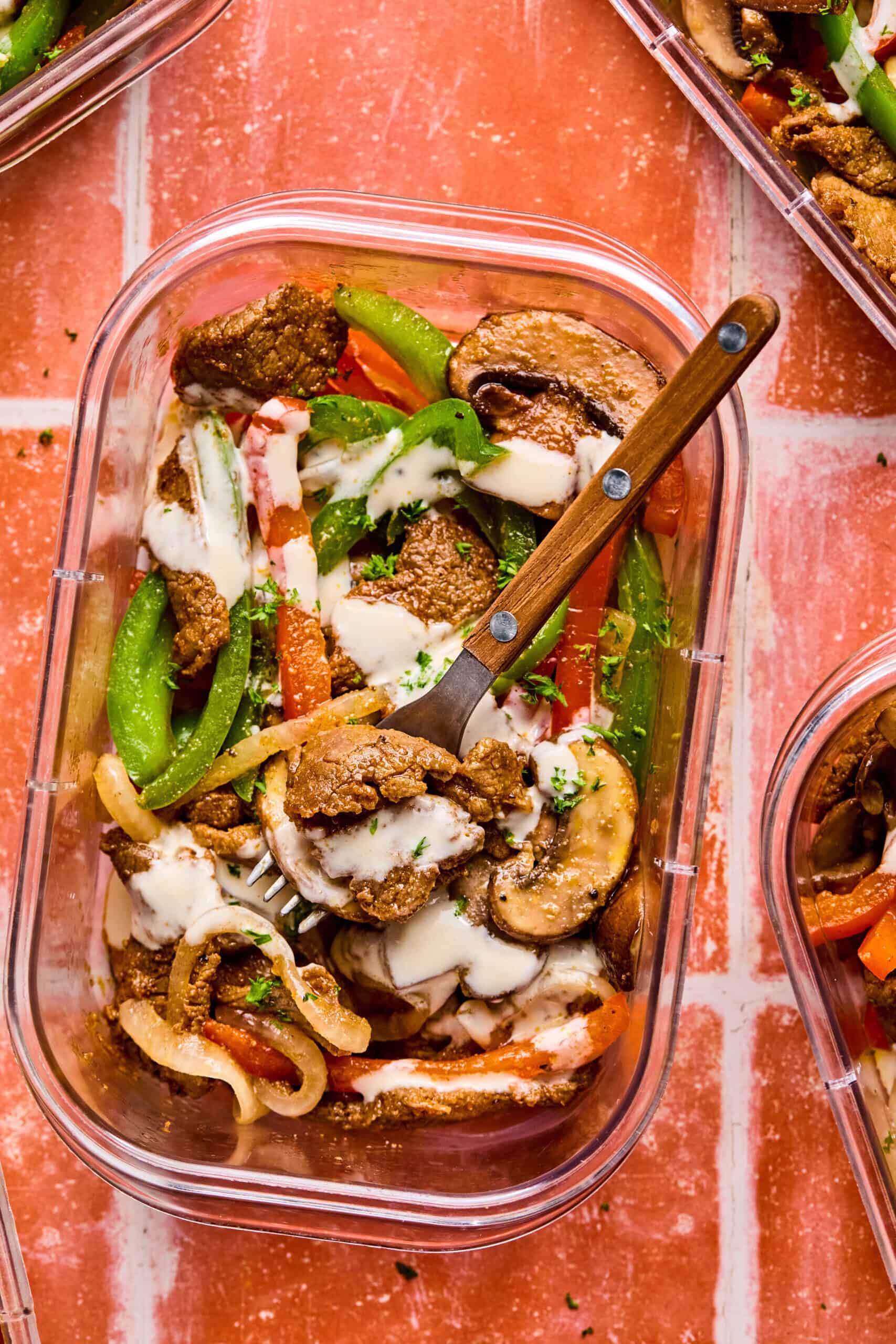 Low-Carb Philly Cheesesteak Bowls: 35g Protein & Easy